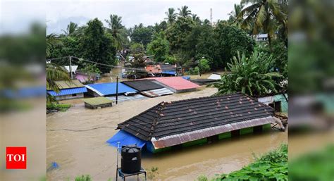 Kerala Floods 5 Killed In Landslides In Palakkad No Let Up In Monsoon
