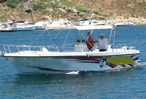 30 Ft Center Console Powerboat Malta Compare Prices Of Most Boats