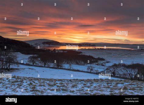 Malham Yorkshire Dales Winter Hi Res Stock Photography And Images Alamy
