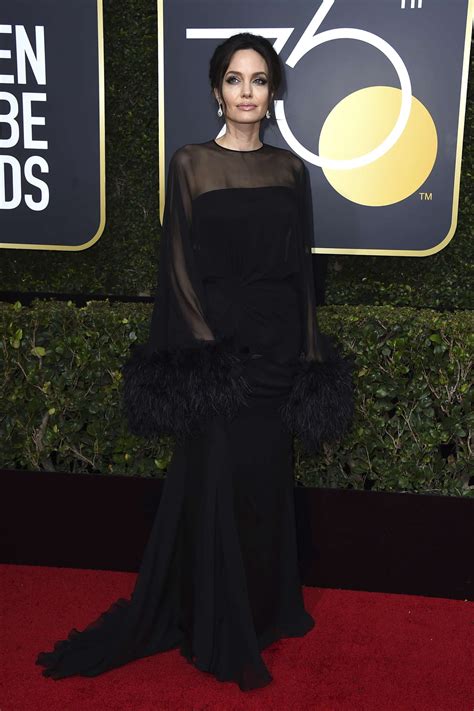 Angelina Jolie Aux Golden Globe Awards 2018