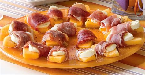 How to make prosciutto pasta the sauce for this prosciutto pasta recipe is made with just butter and shredded parmesan cheese, no cream involved. Prosciutto wrapped rockmelon and bocconcini
