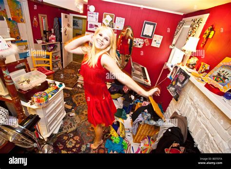 Teen Girl In Messy Room Stock Photo 25365434 Alamy