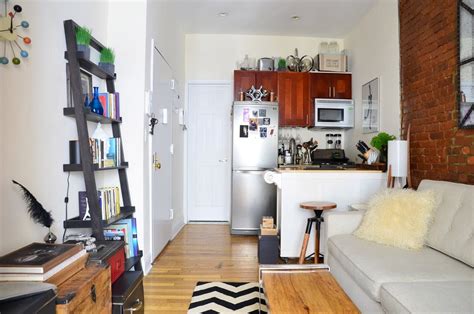 A Rebellious Chic Tiny 224 Square Foot Nyc Apartment Nyc Apartment