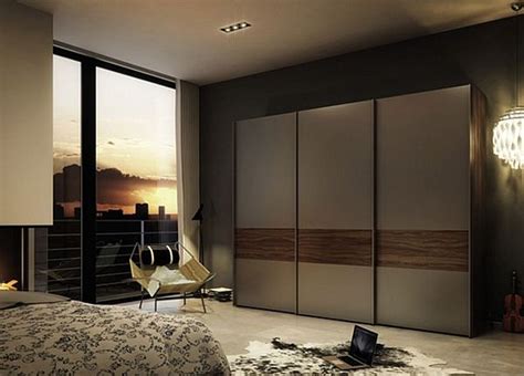 The closet and wardrobe design available today not only give you additional facilities but also add to the decoration of your rooms in a different way. Modern Sliding Doors Wardrobes: Adding Style to Your Bedroom