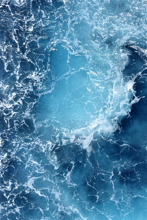 Blue Water · Free Stock Photo