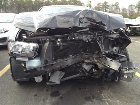We buy your damaged car with no hassles and no hidden fees. Sell Your Car for Cash, Florida - Sell Damaged Cars - Orlando