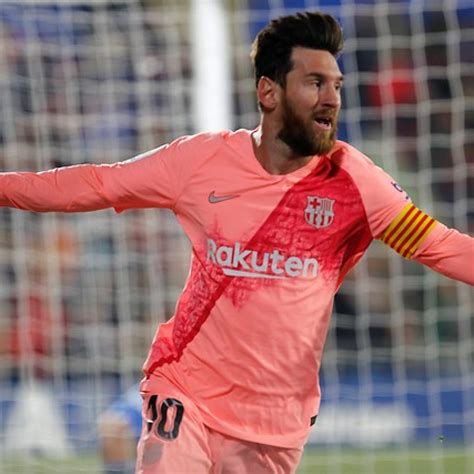 España Lionel Messi Supera A Telmo Zarra Con Su Séptimo Trofeo