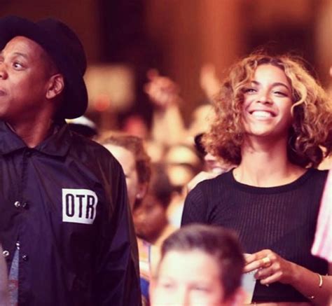 Beyonce Jay Z Renew Marriage Vows Glamour