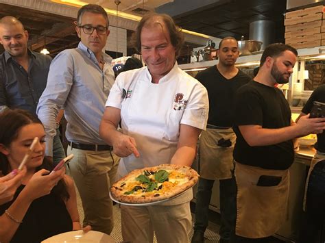 Neapolitan Pizza Chef Makes Stop At Louie Bossis In Fort Lauderdale