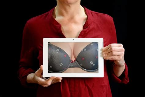 Tricks To Make Your Breasts Look Bigger Learn These Simple Ways