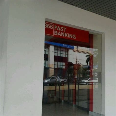 Ampang / sri petaling line lrt. CIMB Bank - Petaling Jaya, Selangor