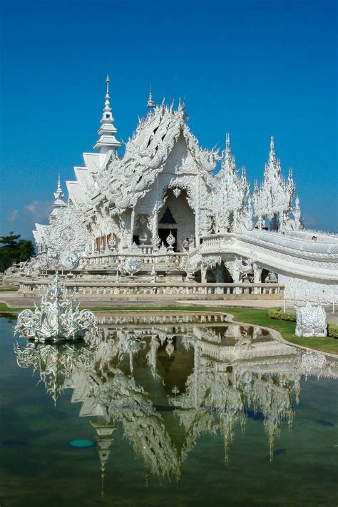 Pin By Daniela Amoroso On Immagini Emozionanti White Temple Thailand