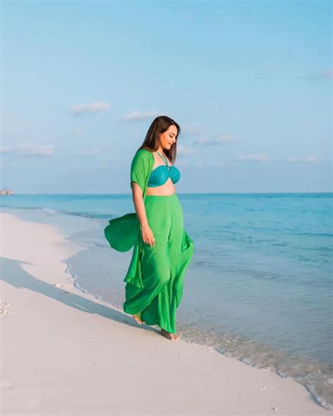 Sonakshi Sinha Maldives Beach Hot Pictures Bollywoodfever