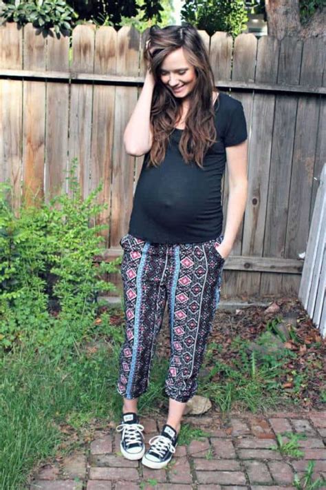 8 Simple Tips On Dressing Your Bump