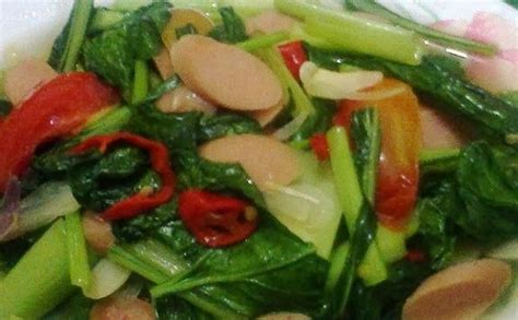 Selain itu, akan mudah juga bagimu untuk menemukan daun kelor yang rupanya berlimpah di indonesia. Resep Sayur Bening Sawi Hijau Tahu : Cara Gampang Membuat ...