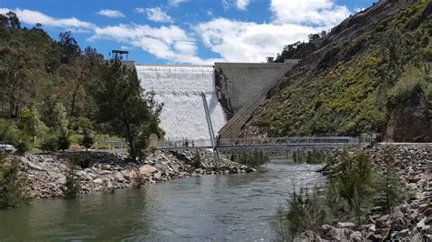 Cotter Dam Near Canberra Act Australia Youtube