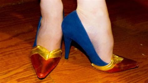 Make Your Own Wonder Woman Shoes Neatorama