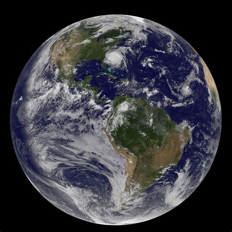 Nasa Photo Of Earth Captures Hurricane Irene From Space