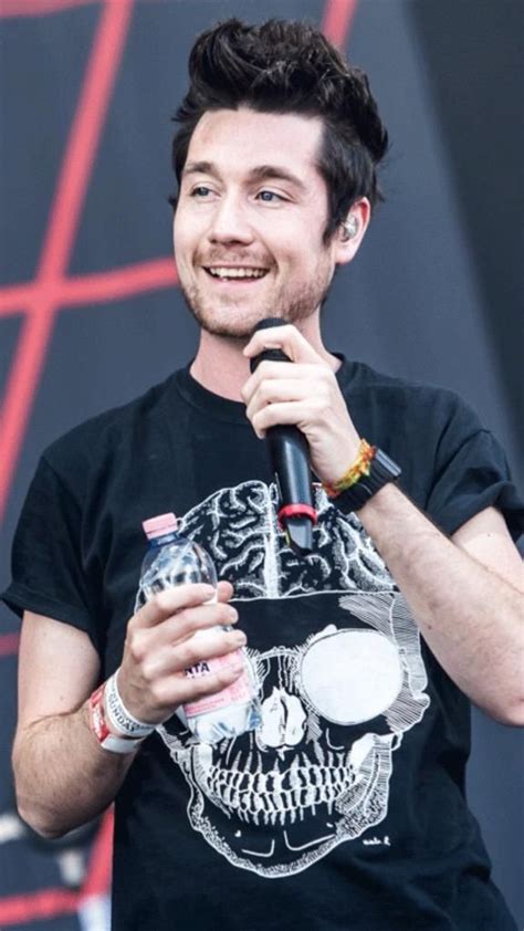 dan smith from bastille being cute af i m sorry i have no idea when this was taken around the