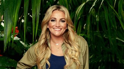 jamie lynn spears quits i m a celebrity in shock exit itv news