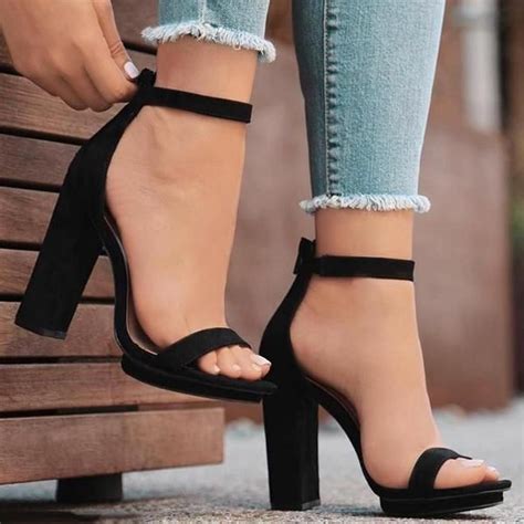 zapatos para mejorar tu look zapatos negros tacon zapatos elegantes mujer zapatos de tacon