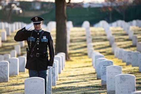 Dvids Images 32nd Wreaths Across America Day At Arlington National