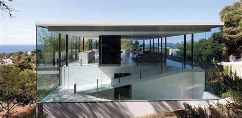 This See Through House Has Sea Views International Housing Concepts