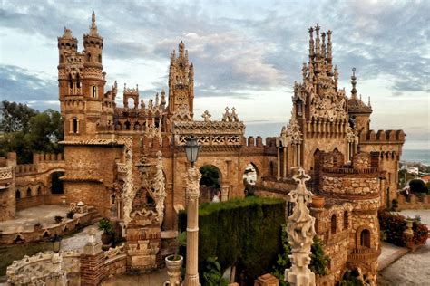 The Most Spectacular Castles In The World Barcelona Home
