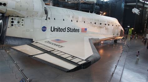 Space Shuttle Orbiter Discovery Now On Display At The Smithsonian Attractions Magazine