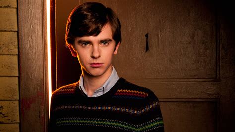 Bates Motel Unraveling The Mysteries Of The Season 02 Finale On Edge Tv