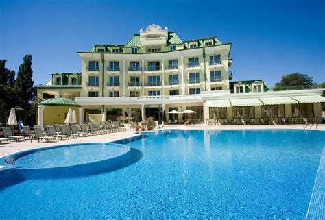 Saints constantine and helena (bulgarian: Revelion Bulgaria 2021, Sf. Constantin si Elena - Hotel ...