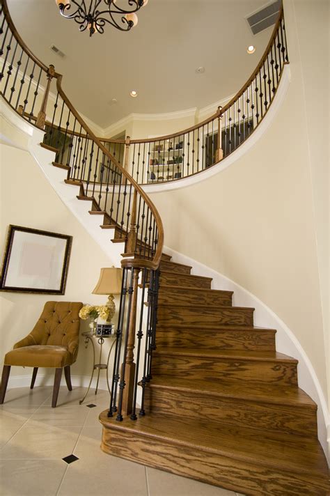 19 Staircase In Hall Ideas Lentine Marine