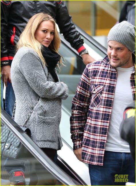 Hilary Duff Sex Is Definitely Different Photo 2777125 Hilary Duff Mike Comrie Photos