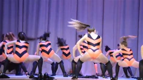 Russian Girls Twerking In Patriotic Costumes Cause Outrage