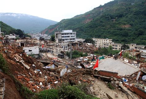 10 Devastating Photos Of Destruction Caused By The Earthquake In China