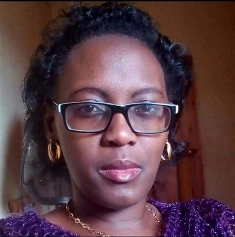 Carinamay Kenya 44 Years Old Single Lady From Nairobi Christian Kenya Dating Site Black Hair