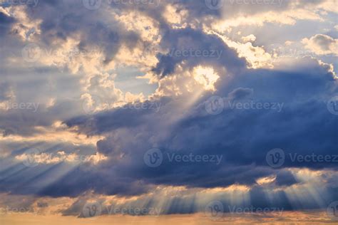 Sun Rays And Clouds Sunbeams Shining Through Cumulus Clouds Stunning