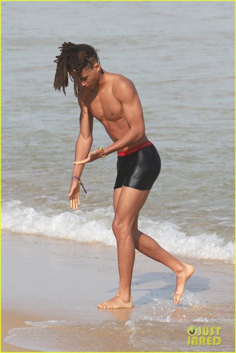 Jaden Smith Goes Shirtless Wears His Underwear At The Beach Photo Photo Gallery