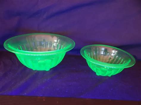VINTAGE HAZEL ATLAS Uranium Glass Nesting Mixing Bowls SET OF 2 Green