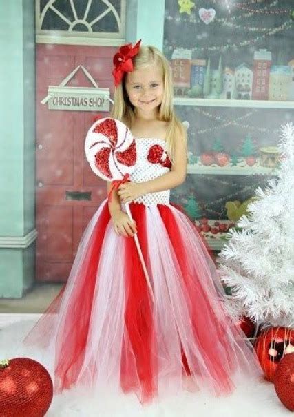 11 Beautiful Christmas Dresses For Girls