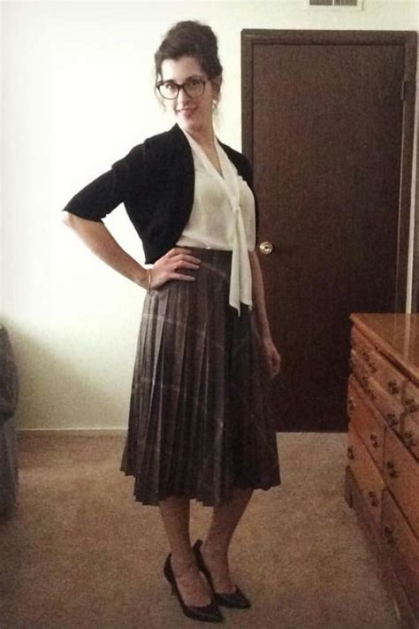 Vintage Librarian Vibe Whatthelibrarianwore Submission Via