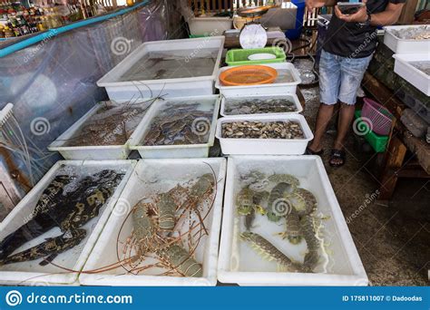 Phuket Thailand March 16 2020 Street Seafood Market Editorial