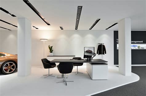 Porsche Showroom By The Store Designers®