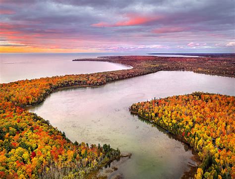 Two Lakes Wisconsin Usa By Daniel Anderson