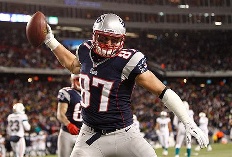 Patriots Still Deciding Rob Gronkowskis Week 1 Status