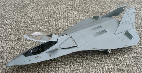 The Great Canadian Model Builders Web Page F 19 Stealth
