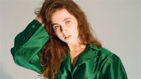 Clairo Opens Up About Mental Health Covid 19 Pandemic On New Track