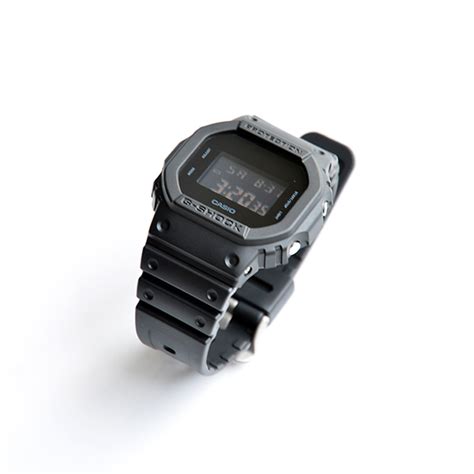 You'll receive email and feed alerts when new items arrive. CASIO (カシオ) / G-SHOCK"DW-5600BB-1JF"