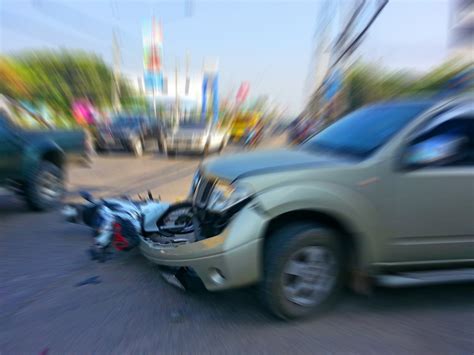 1 in 7 people do not wear a seatbelt while driving. A Look at Teen Car Accident Statistics: Getting Your Teen ...