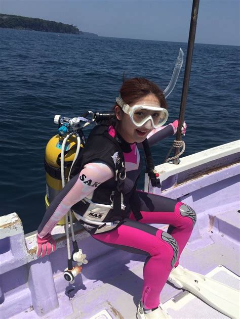 Pin By Cecilbrownjr On Japanese Wetsuit Women Scuba Girl Wetsuit